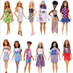 👩🏾 Barbie Fashionistas